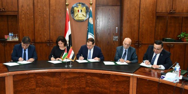 مصر تكتفي ذاتياً من الغاز الطبيعي وتتوسع في التصدير من بوابة الأردن