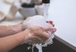 10 أشياء "قذرة" يجب غسل اليدين "فورا" بعد لمسها