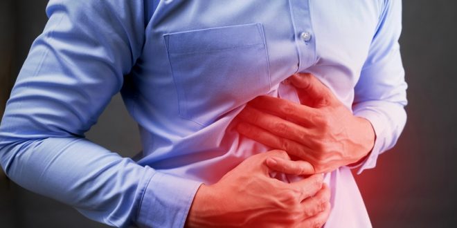التهاب جدار المعدة.. الأسباب وطرق العلاج