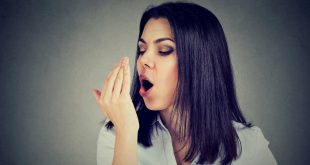 5 حلول طبيعية تجنبك مشكلة رائحة الفم الكريهة خلال نهار رمضان