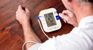 هل ارتفاع ضغط الدم عند كبار السن أمر لا مفر منه؟
