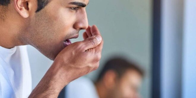لماذا يسبب مرض السكرى رائحة الفم الكريهة؟