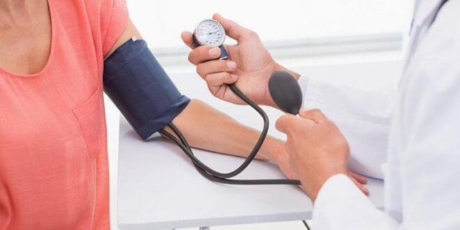 5علاجات منزلية تساعد فى السيطرة على ارتفاع ضغط الدم أبرزها الريحان والثوم