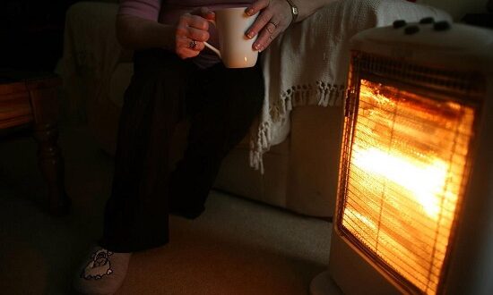 6 نصائح لتجنب مخاطر المدفأة فى الشتاء.. تأكد من وجود تهوية وافحص الأسلاك