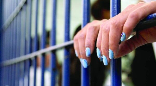 جبروت امرأة.. روسية تجمع 21.7 مليون روبل من ممتلكات 11 زوجا ماتوا على يدها