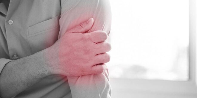 لماذا تحدث تشنجات العضلات وكيف نتجنبها؟ حافظ على رطوبة جسمك