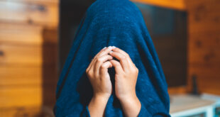 لماذا تختلف شخصيات الناس.. وهل هي ثابتة أم يمكن تعديلها؟