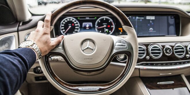 مرسيدس AMG تستعد لإطلاق الوحش جي تي 73 e