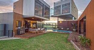 زوجان أستراليان يحولان7حاويات ضخمة لمنزل مرشح للفوز بأفضل تصميم معمارى