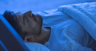 لماذا ننسى الأحلام فور الاستيقاظ من النوم؟ وهل بإمكاننا حقاً التدرُّب على تذكرها؟
