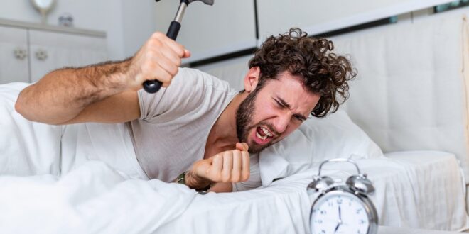 هل من الممكن أن تتحول من محب للسهر إلى نشيط يستيقظ باكراً؟