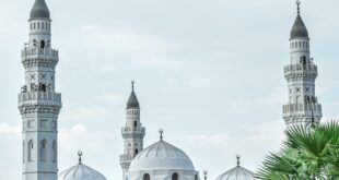 مسجد قباء بالسعودية.. مصور يبرز جمال عمارة أول مسجد بنى فى الإسلام