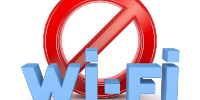 مطعم يلجأ إلى حيلة لجذب الزبائن وصرف “المتسللين”.. حوِّل كلمة مرور “الواي فاي” لمعادلة رياضية معقدة