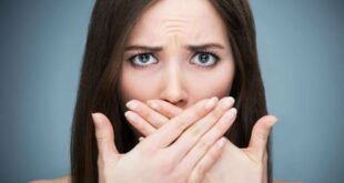 6 طرق طبيعية للتخلص من رائحة الفم الكريهة