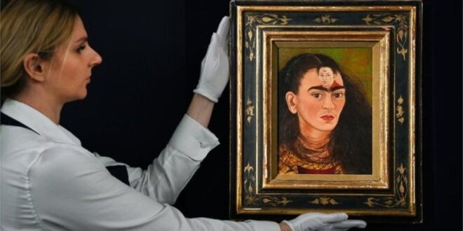 بيع لوحة للفنانة فريدا كاهلو رسمتها لنفسها مع زوجها فى مزاد مقابل 34.9 مليون دولار