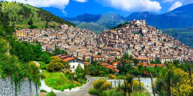 فى هذه القرية الايطالية السكان لا يدفعون فواتير الكهرباء