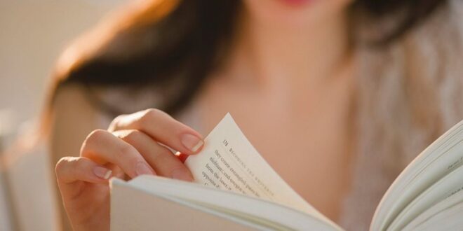 ماذا يحدث عند القراءة 30 دقيقة قبل النوم؟ فوائدها للصحة العقلية