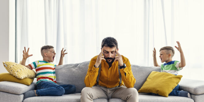 كيف تُعلم طفلك مهارات ضبط النفس وما أهميتها؟