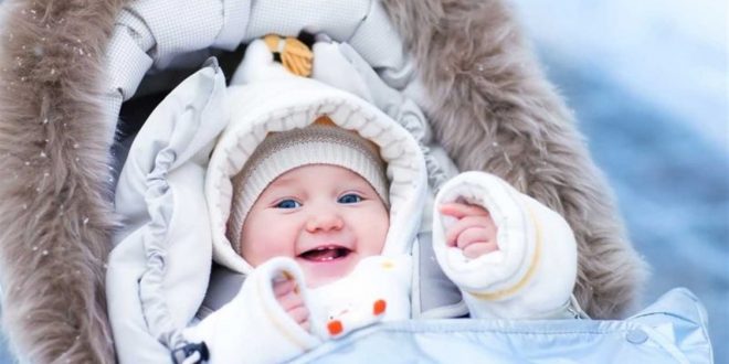 4 نصائح للأمهات لحماية للأطفال الرضع من البرد..