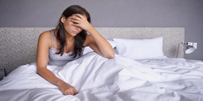 8 علامات تشير إلى إصابتك بالأرق.. منها الشعور بالتعب عند الاستيقاظ