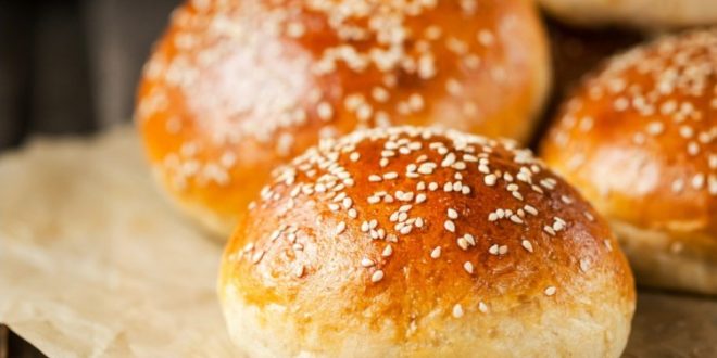 خبز البرغر بالحليب
