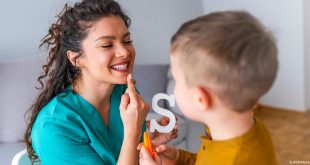 كيف يمكن معالجة طفلك من تلعثم الكلام؟6 نصائح لمساعدتك في علاجه..