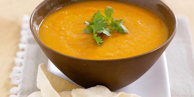 مع تقلبات الطقس.. تعرف علي أبرز فوائد شوربة العدس