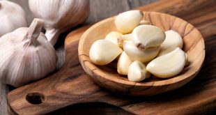 تناول الثوم النيء- مفيد أم مضر؟