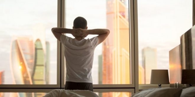 عادات صباحية غير متوقعة لأكثر الأشخاص نجاحًا في العالم