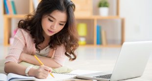 هل القراءة بصوت مرتفع تساعد على تذكر المعلومات بشكل أفضل؟