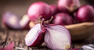 البصل يحارب الالتهابات بالجسم ويقلل خطر الإصابة بأمراض القلب ويخفض وزنك