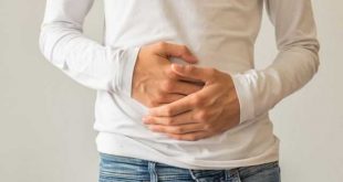 5 عادات لتناول الطعام تسبب الإمساك.. اعرف التفاصيل