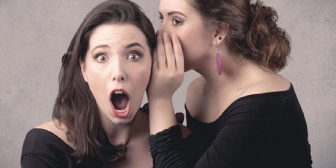 غرامة مالية على الشائعات والنميمة في هذه البلدة!