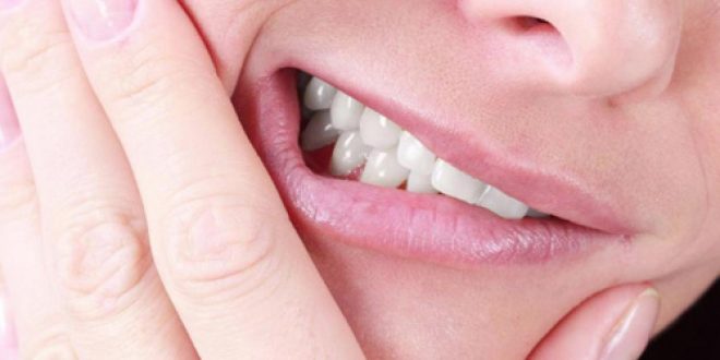 قد تُسبب السكري وأمراض القلب والسرطان.. أمراض اللثة تؤثر على الجسم بأكمله