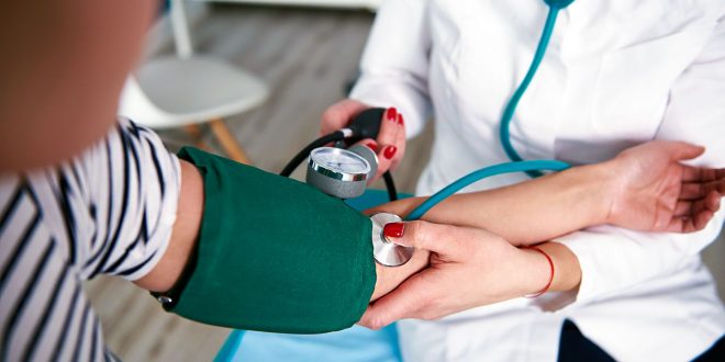 4 أطعمة مهمة للتحكم فى ارتفاع ضغط الدم.. تعرف عليها