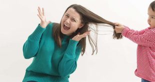التجاهل لن يعالج المشكلة والقسوة قد تفاقمها.. ما الذي عليك فعله عندما يقوم طفلك بضربك؟