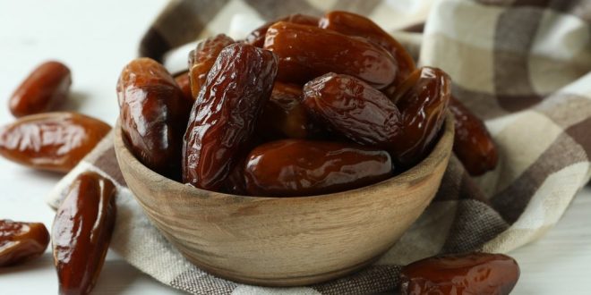 تناول التمر يحمى مريض السكر من الاعتلال العصبى ويزيد إنتاج الأنسولين