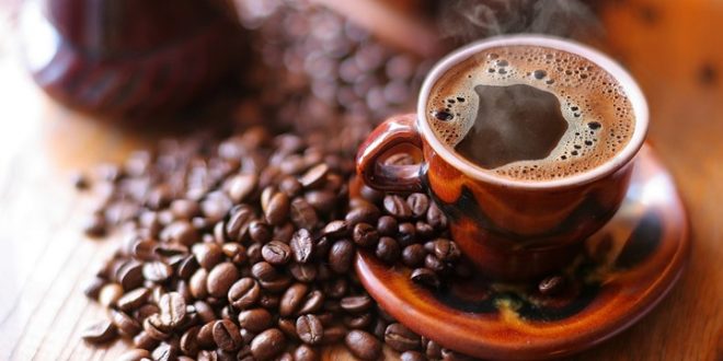 هل المشروبات المحتوية على الكافيين تضر صحة طفلك؟