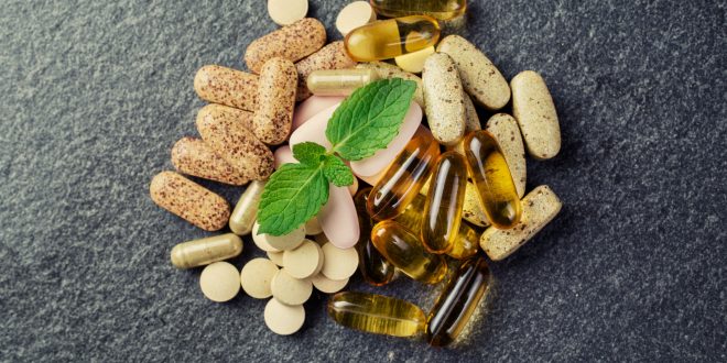 4 مكملات غذائية تسبب مضاعفات خطيرة على صحتك