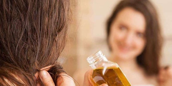 تطويل الشعر بطريقة طبيعية.. 4 أعشاب وزيوت مثالية