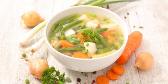شوربة الخضار بدون دجاج