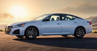 "قاتلة Camry" الجديدة من نيسان