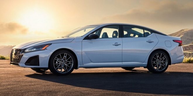 "قاتلة Camry" الجديدة من نيسان