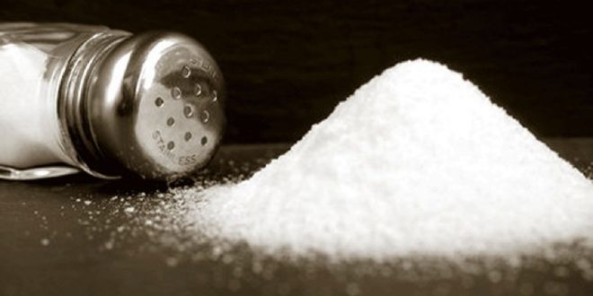 احذر.. 4 عادات تدمر صحة العظام أبرزها الإفراط في الملح