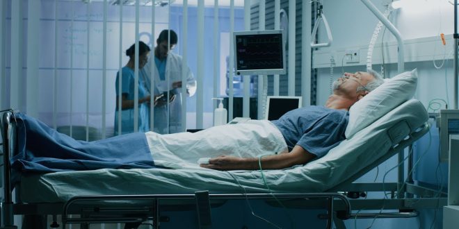 اكتشاف أمريكى جديد لعلاج السرطان باستخدام ضوء الليزر.. التفاصيل