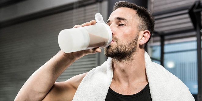 أفضل وقت لشرب مخفوق البروتين.. بعد التمرين لإصلاح العضلات
