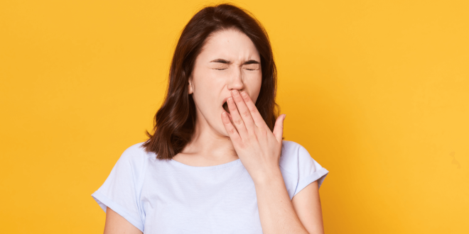 لماذا تدمع أعيننا عند التثاؤب ؟