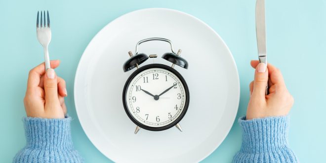 أفضل الأوقات لتناول الوجبات لإنقاص الوزن بسرعة