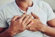 ألم الصدر عند التنفس.. لماذا تشعر به؟