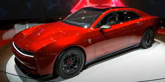 الكشف عن سيارة Dodge Charger الجديدة بمحركاتها القوية!